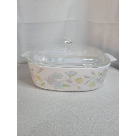 VTG 1989 Corningware Casserole Dish with Lid Pastel Flowers Pattern A-2-B - Picture 1 of 6